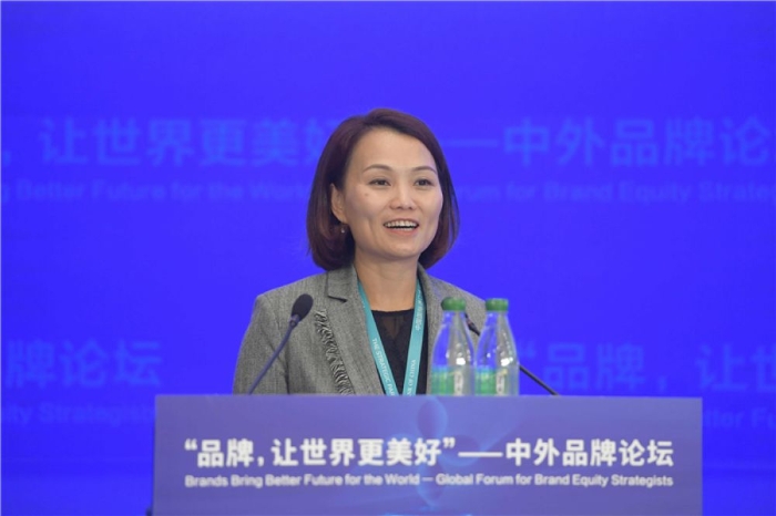 百胜中国CEO屈翠容发言