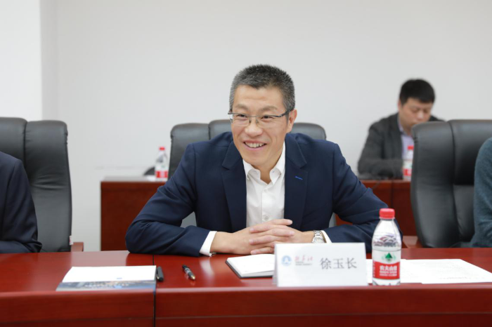 中经社与川渝四区(市)县签约村干部信用体系建设试点项目